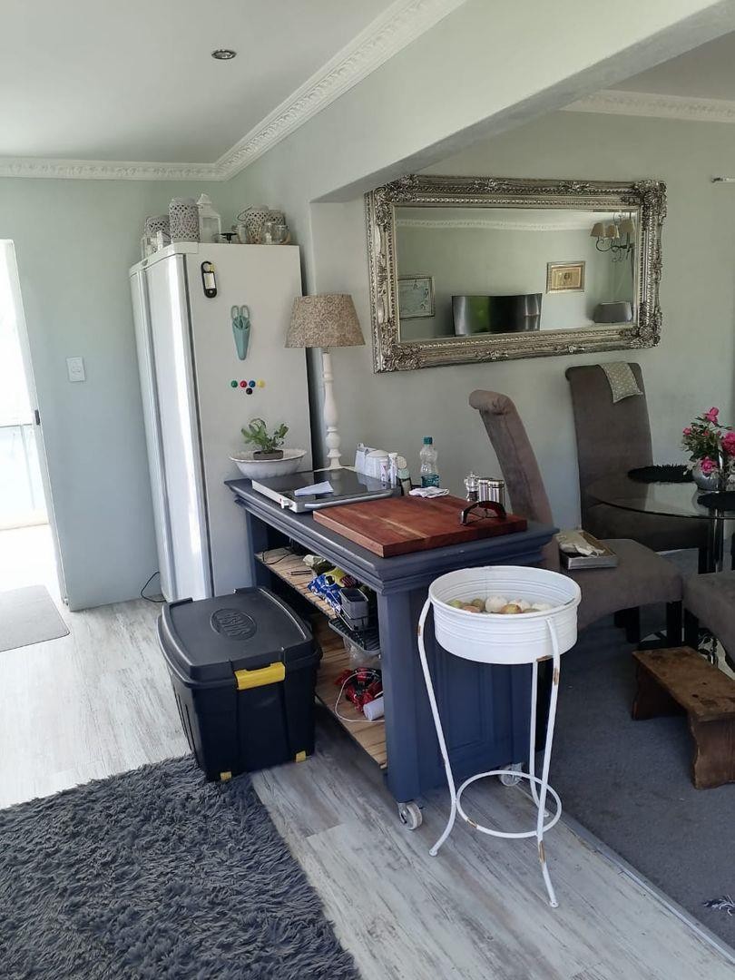 2 Bedroom Property for Sale in Rhodes Eastern Cape